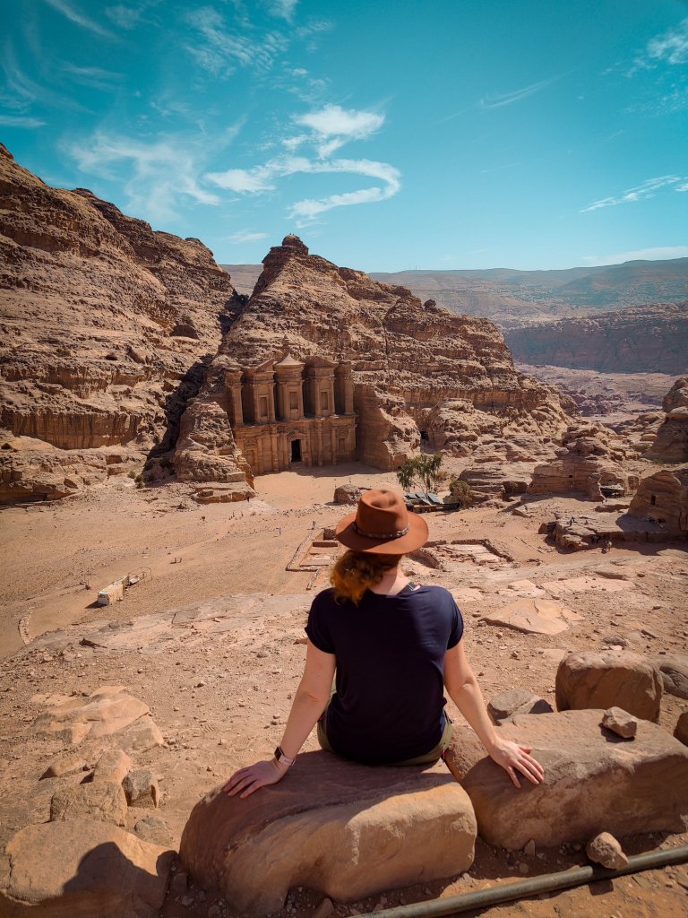 uitzicht over de Monastery